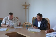 Szerződéskötés a kivitelezővel